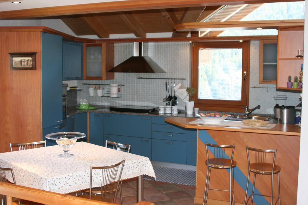 דירות איזולצ'יה Casa Lucia חדר תמונה