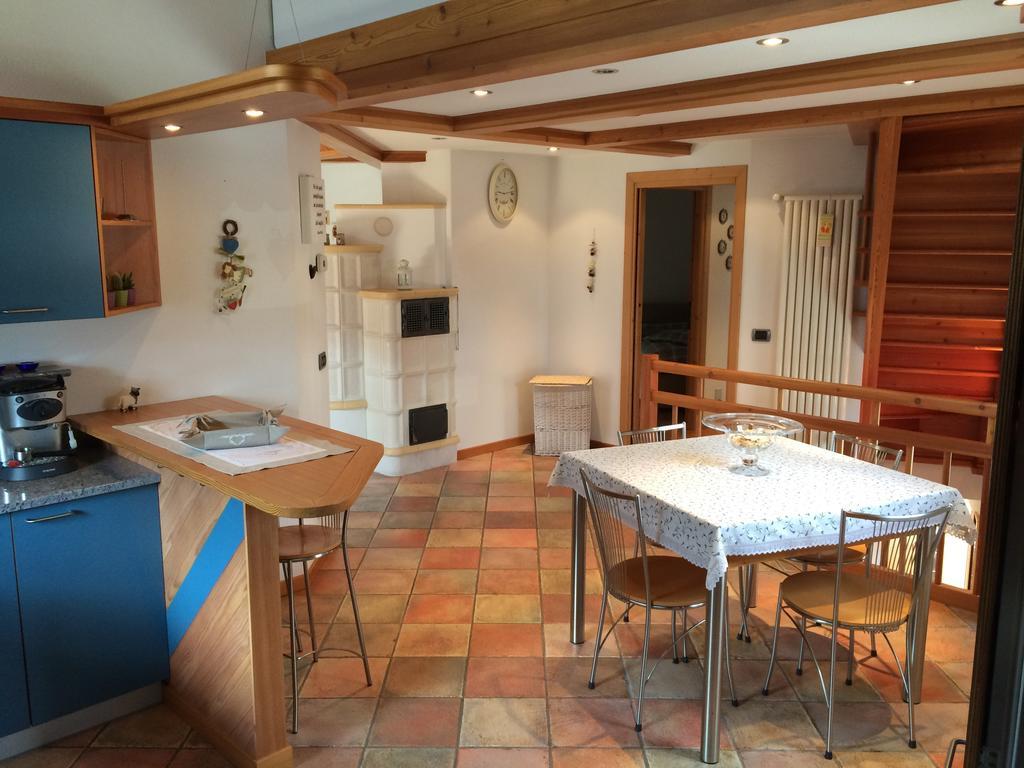 דירות איזולצ'יה Casa Lucia חדר תמונה