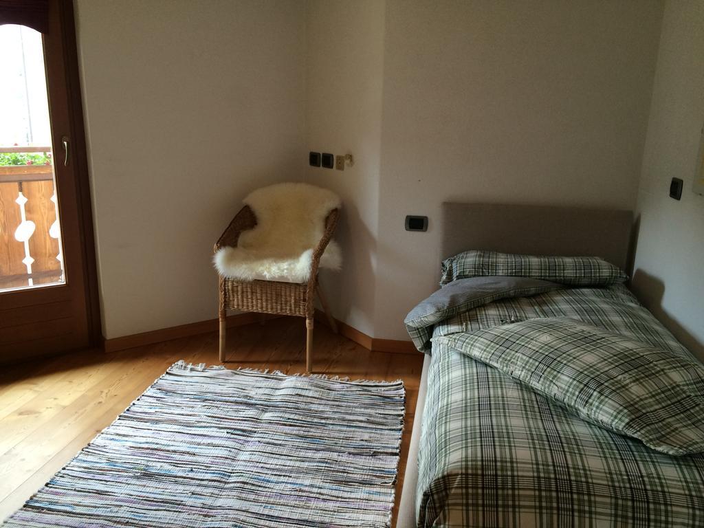 דירות איזולצ'יה Casa Lucia חדר תמונה